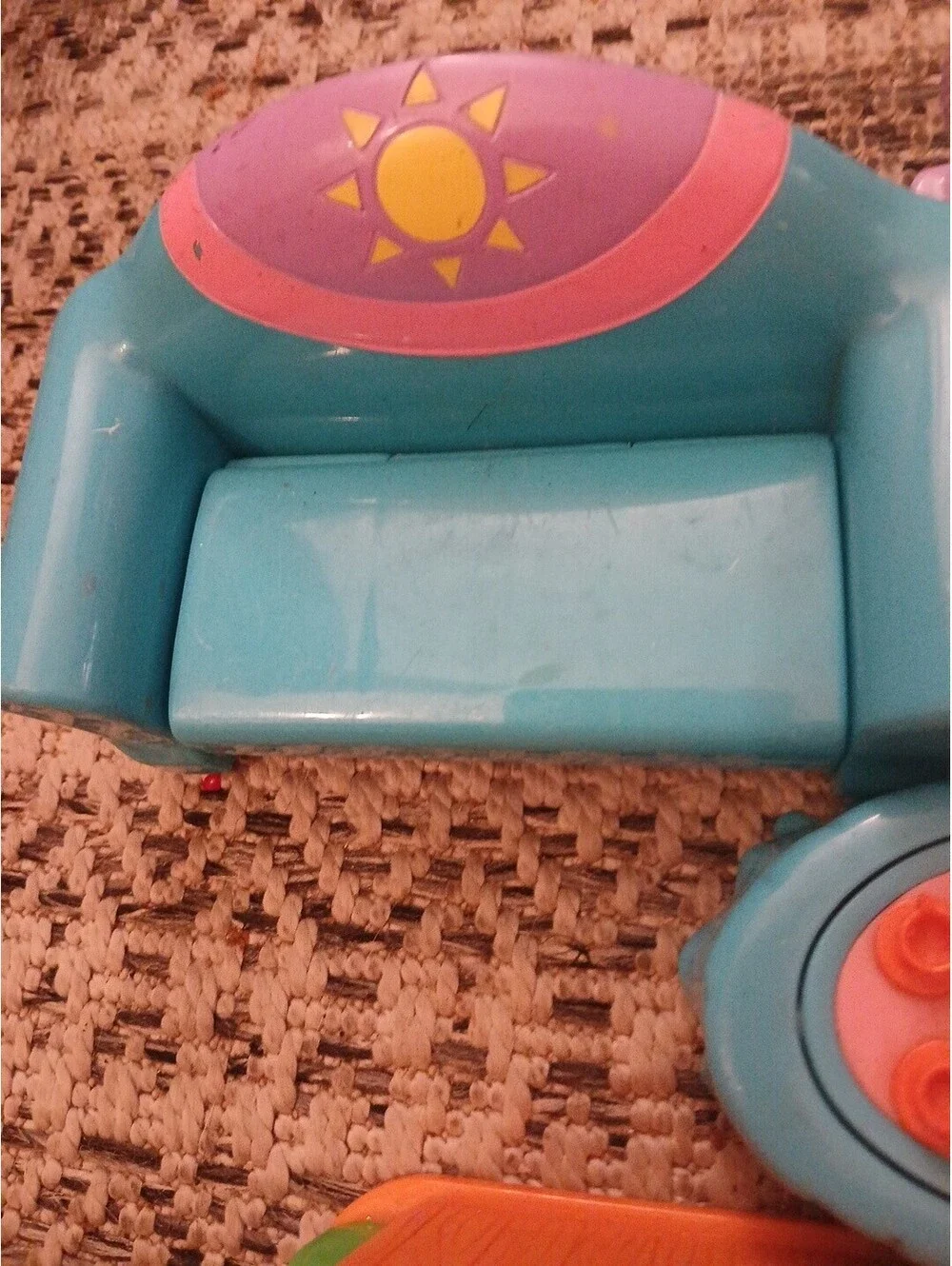 Vintage Mattel Dora the Explorer Doll House Figures & Dollhouse Furniture Lot